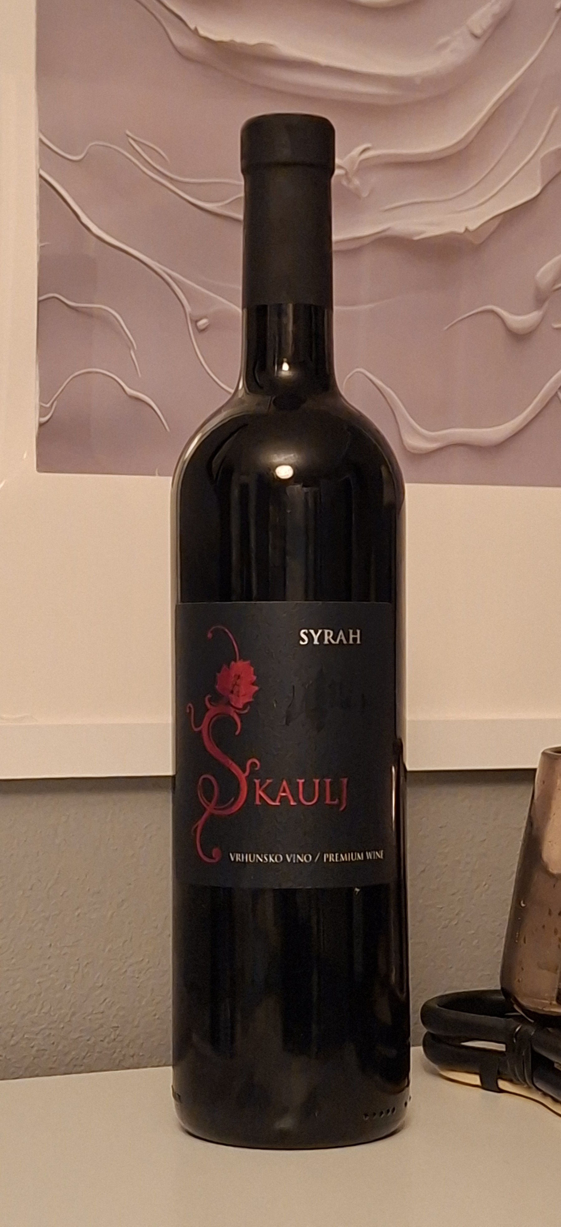 SYRAH - Škaulj